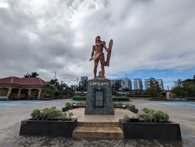 Lapu Lapu Monument