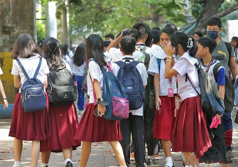 Public School Enrollment Guide by philstar