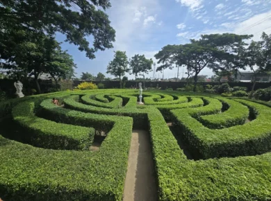 Labyrinth in Toledo City by David victor Banares