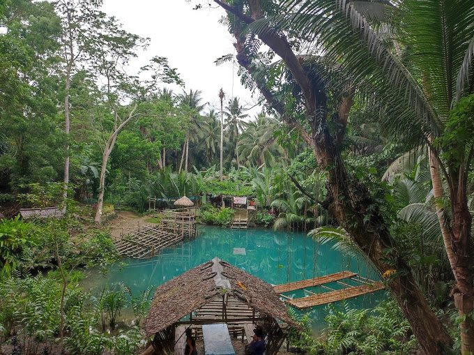 blue hole in tuburan by Eun